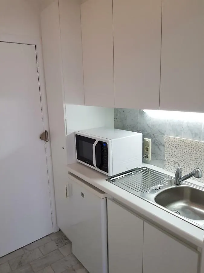 Sleep In Ostend - Studio Vue Laterale Sur Mer Apartment 0*,  Belgium